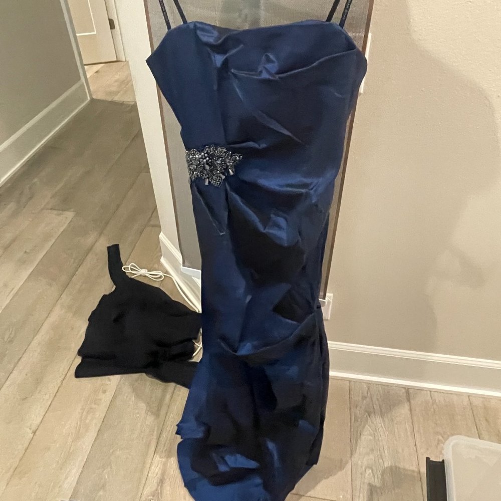 David meister long gown navy blue size 2